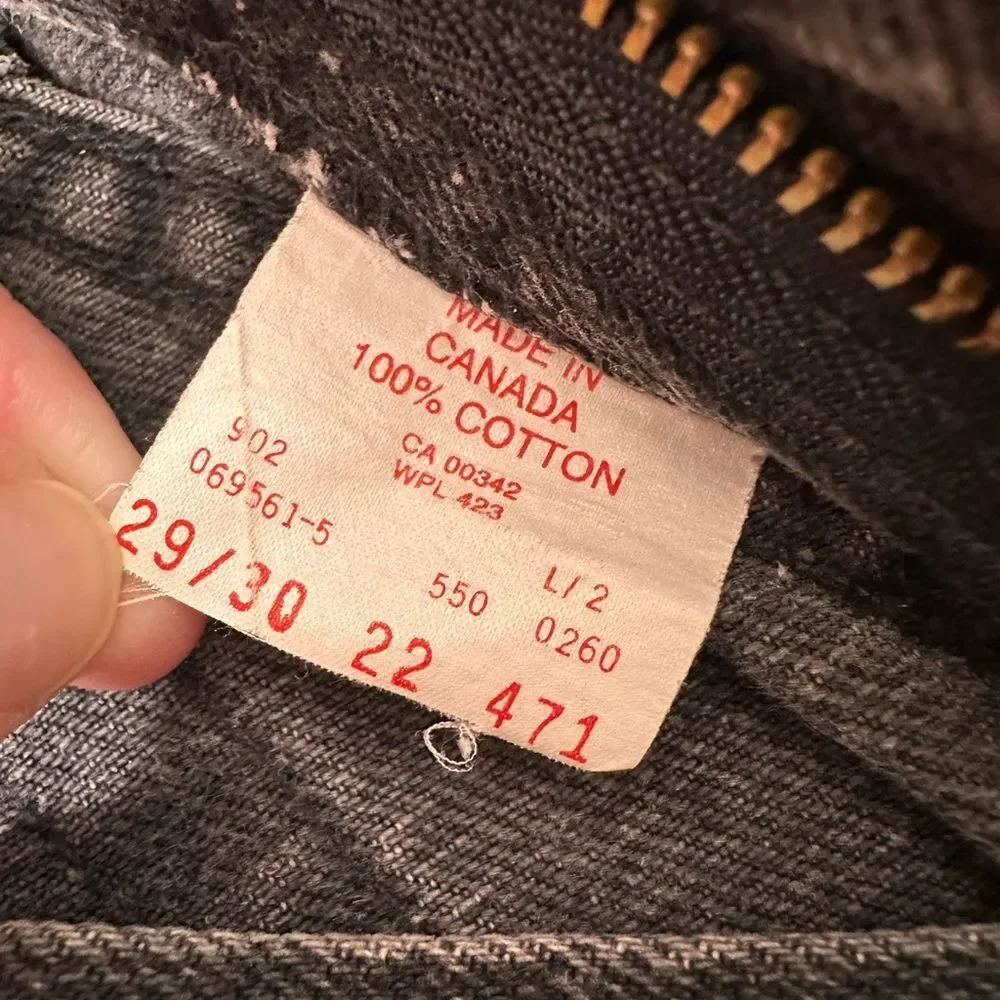 Vintage Levi’s 550 Made in Canada Men's Black Washed Straight-Leg Jeans W29 L30